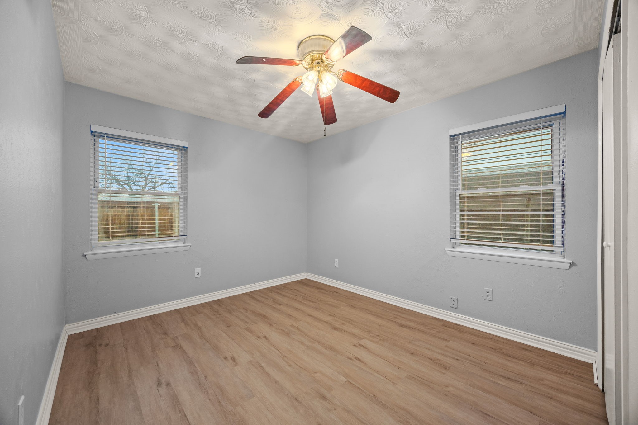 2438 Lasalle Drive Irving TX 75062