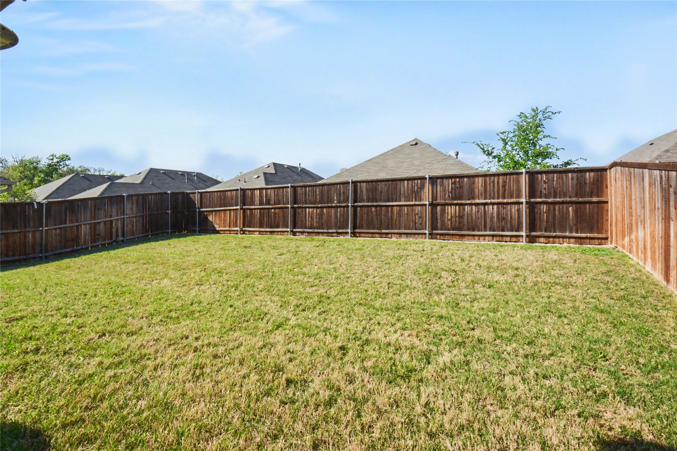 223 Sunshine Lane Lavon TX 75166