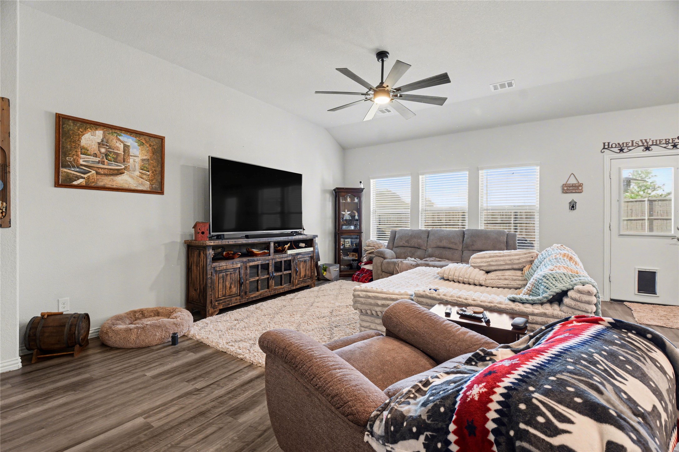 223 Sunshine Lane Lavon TX 75166