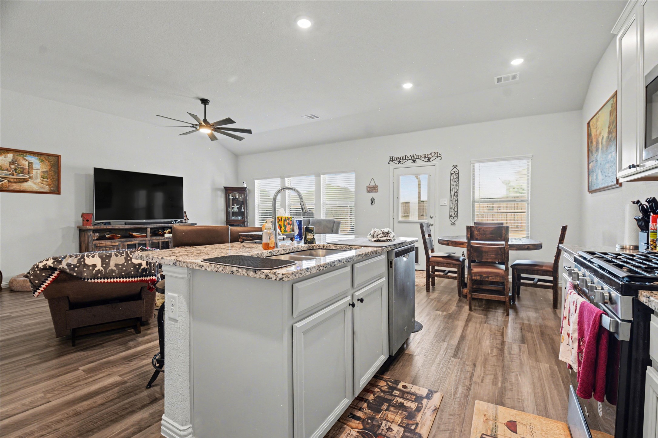 223 Sunshine Lane Lavon TX 75166