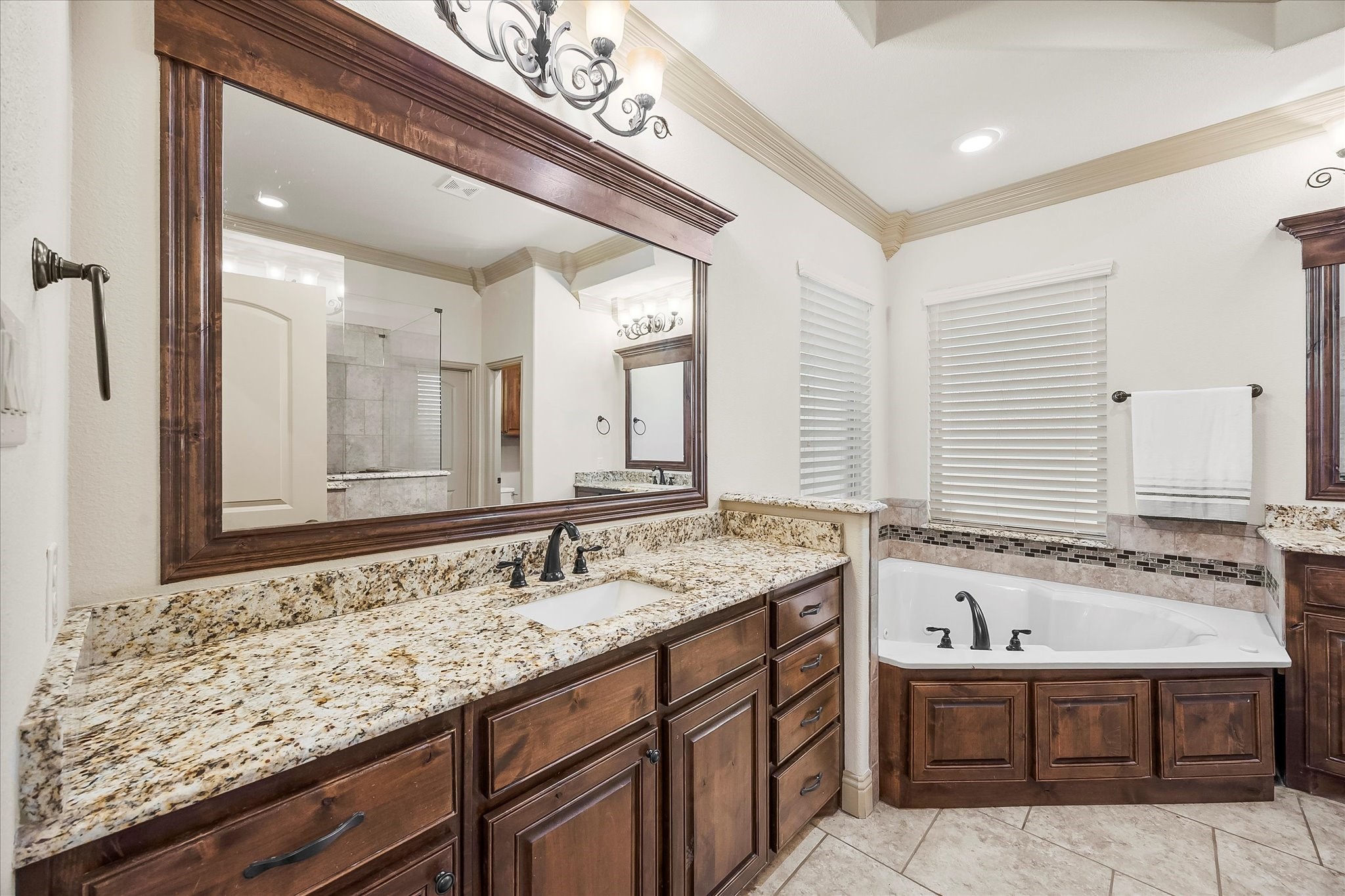 11143 Hancock Avenue Talty TX 75126