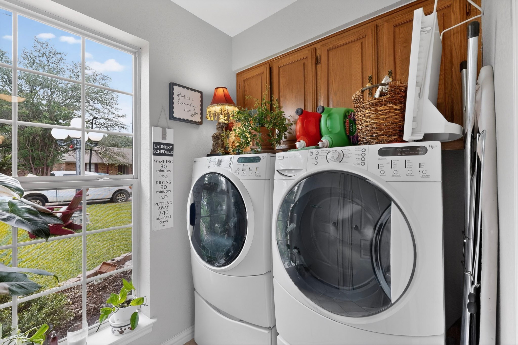 1021 Holland Drive Garland TX 75040