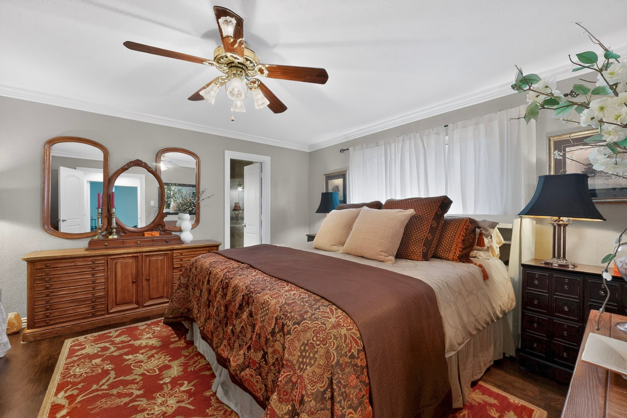 1021 Holland Drive Garland TX 75040