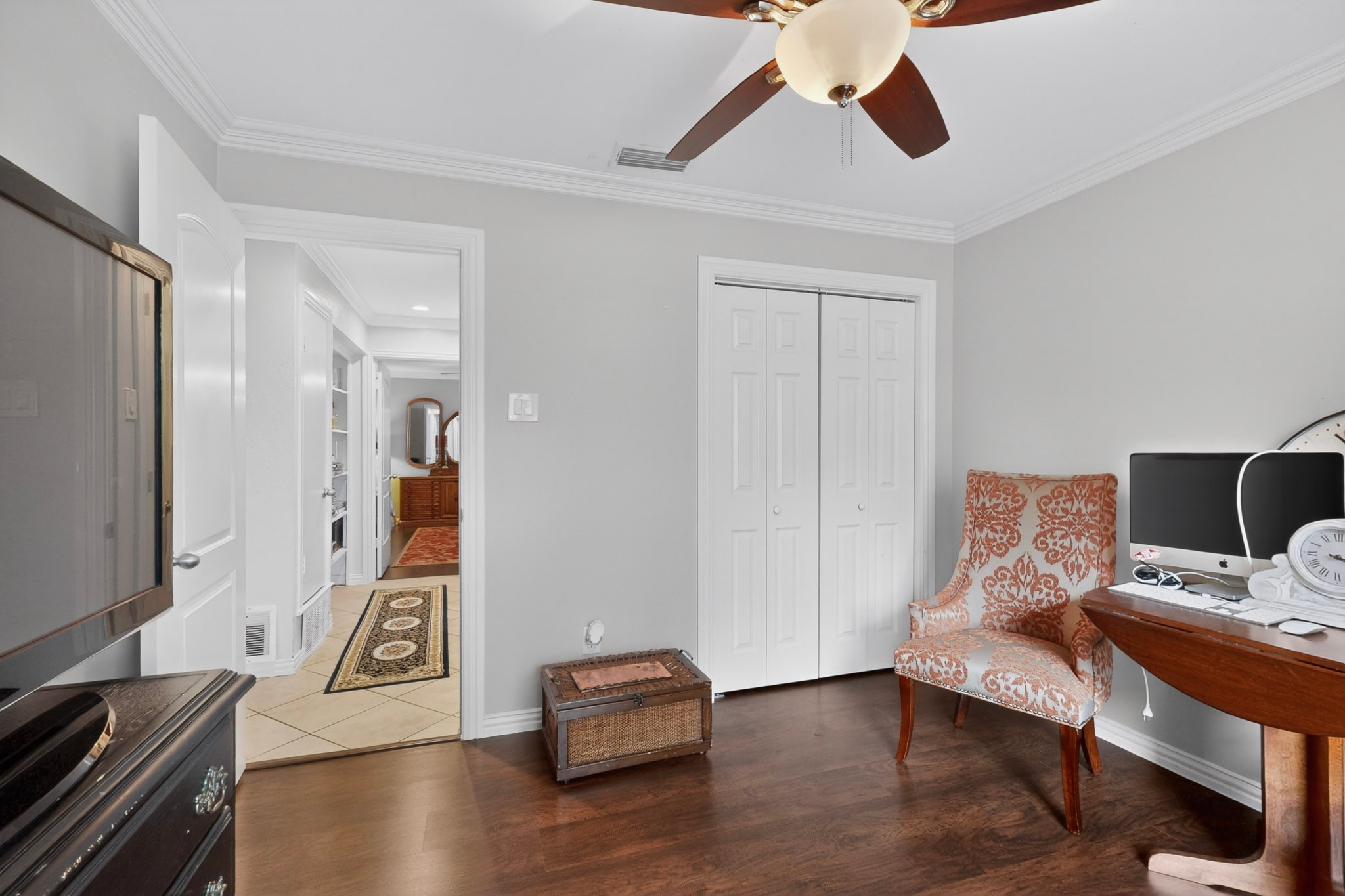 1021 Holland Drive Garland TX 75040