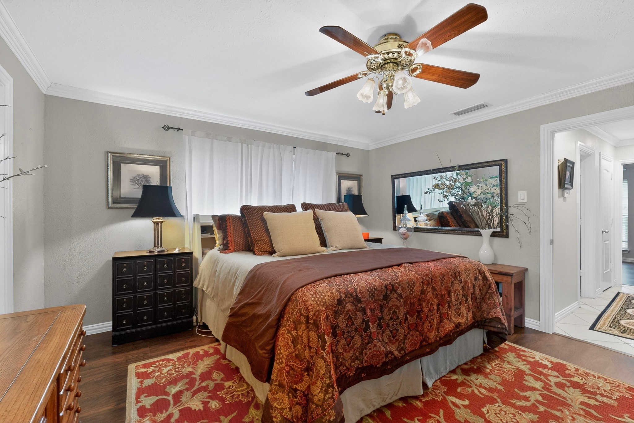 1021 Holland Drive Garland TX 75040