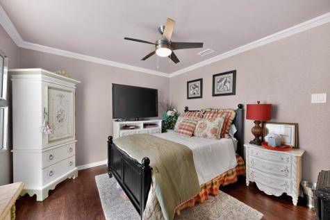 1021 Holland Drive Garland TX 75040