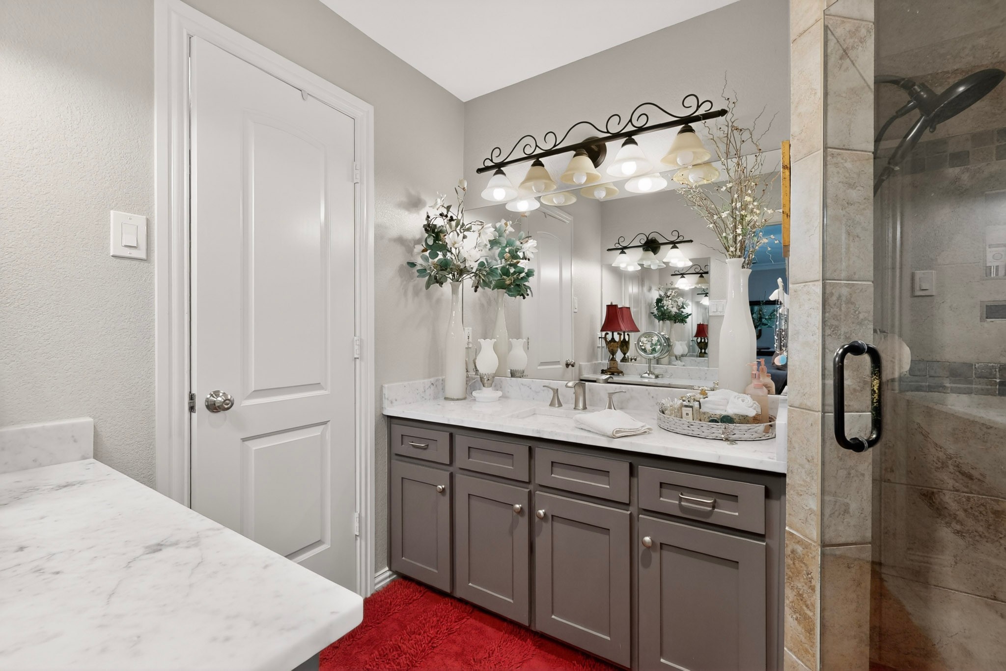 1021 Holland Drive Garland TX 75040
