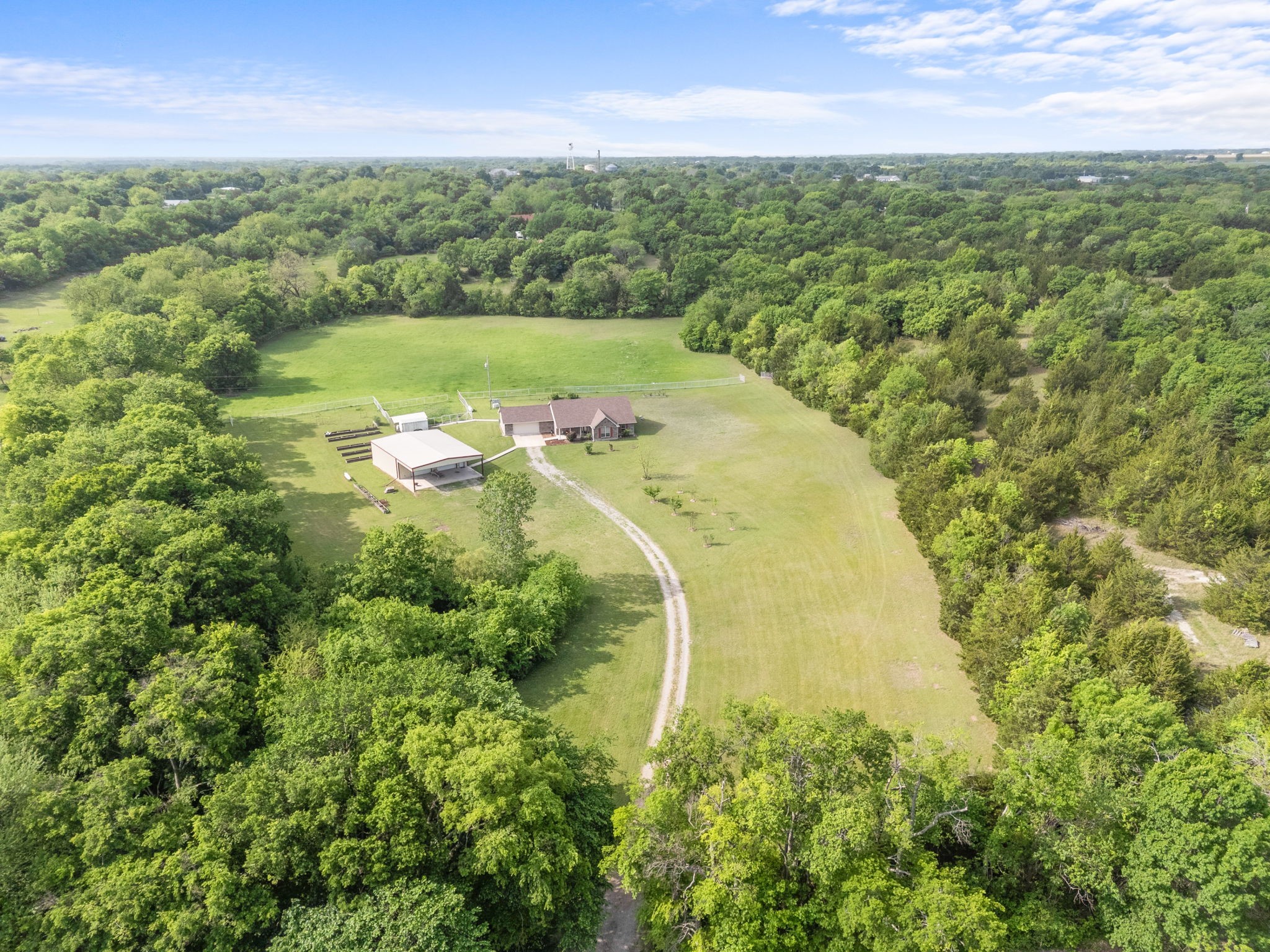 254 Jackson Road Whitewright TX 75491