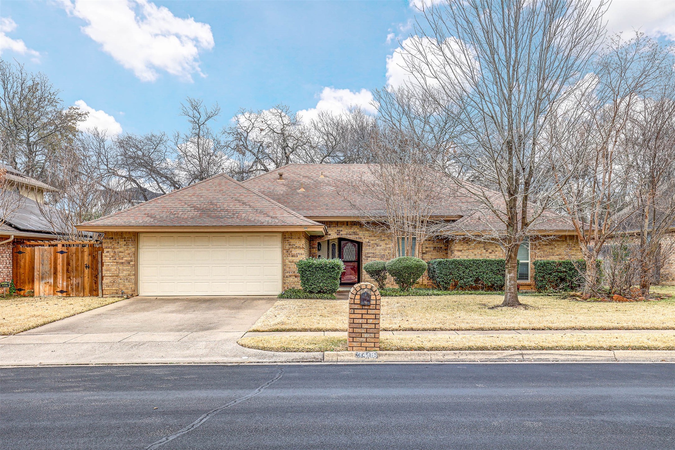 3408 Norman Lane Bedford TX 76021