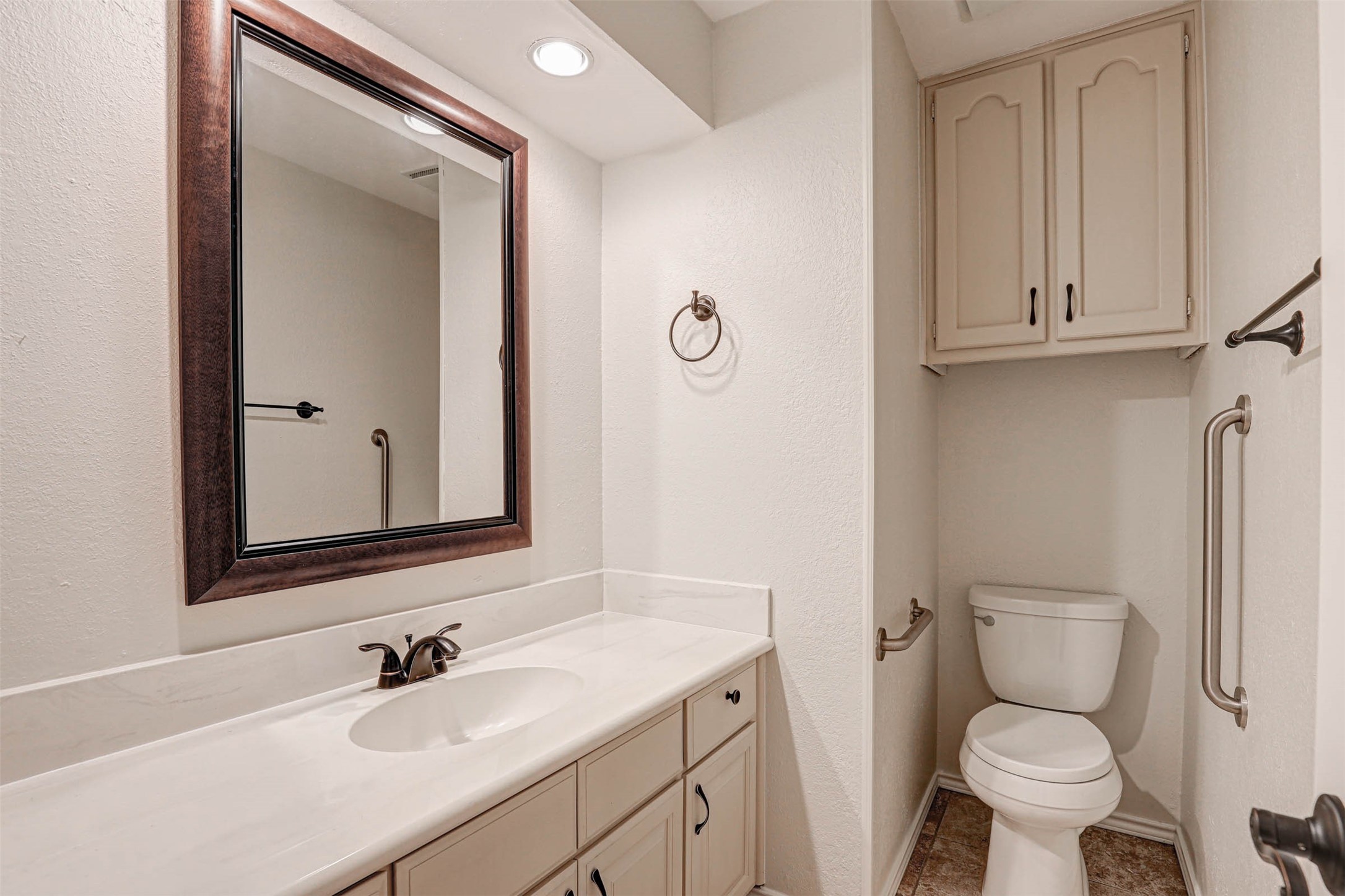 3408 Norman Lane Bedford TX 76021