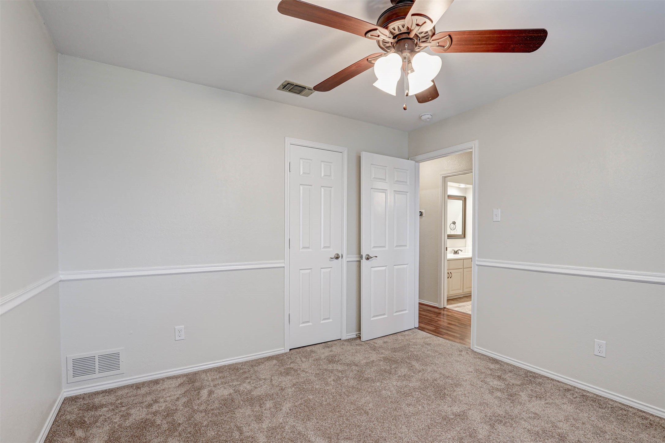 3408 Norman Lane Bedford TX 76021
