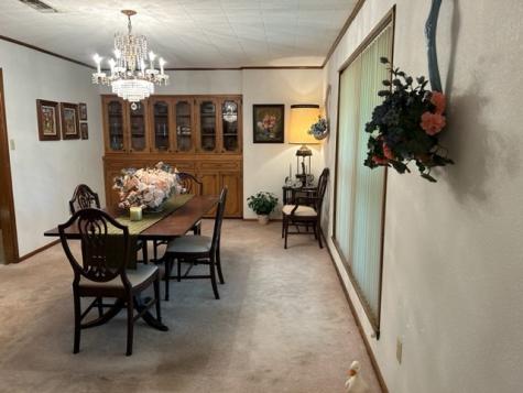 102 E Crockett Street De Kalb TX 75559