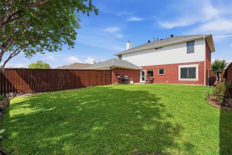 2010 Walnut Creek Trail Garland TX 75040
