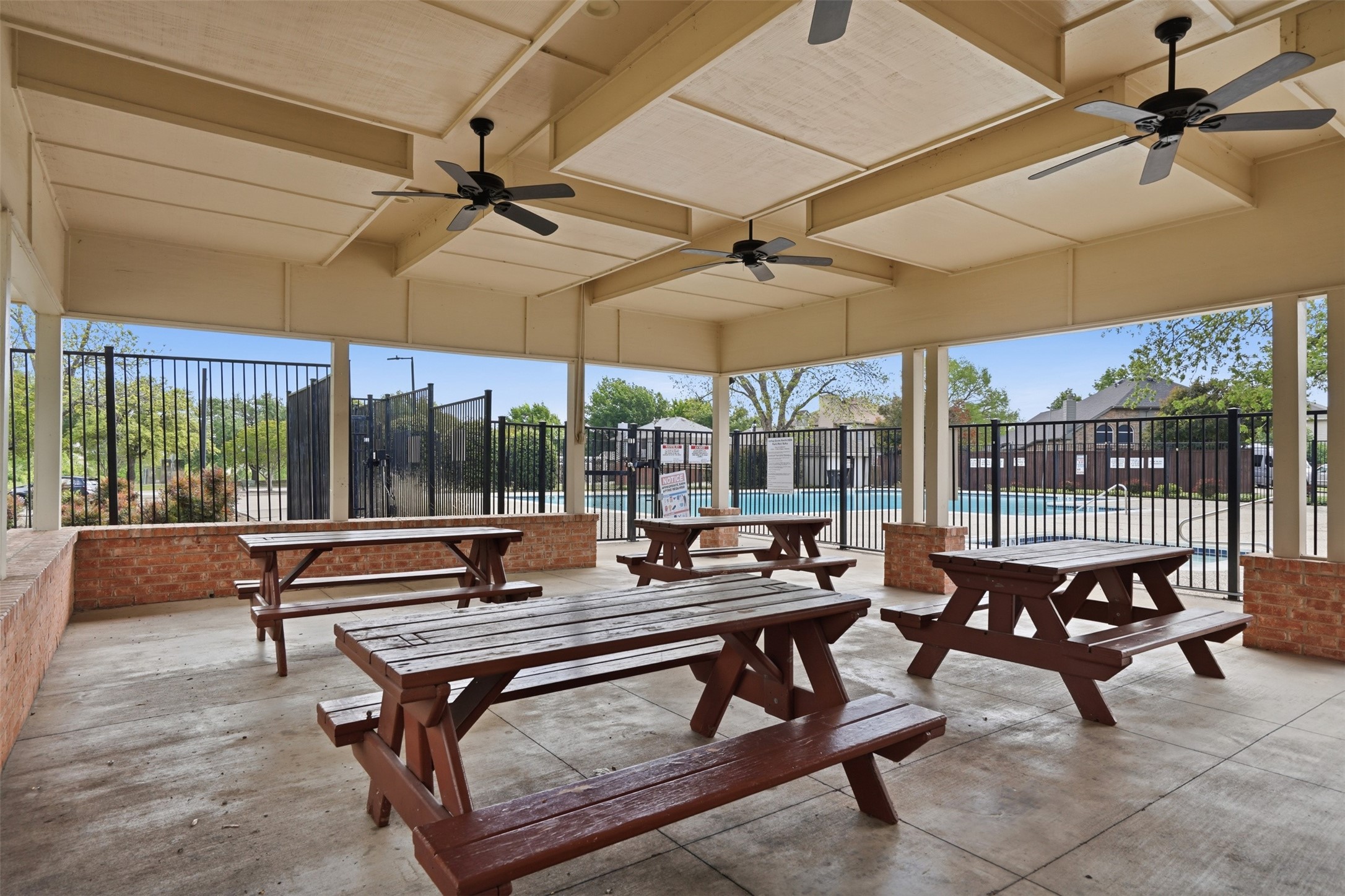 2010 Walnut Creek Trail Garland TX 75040