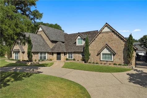 2920 Deerwood Drive Waco TX 76710
