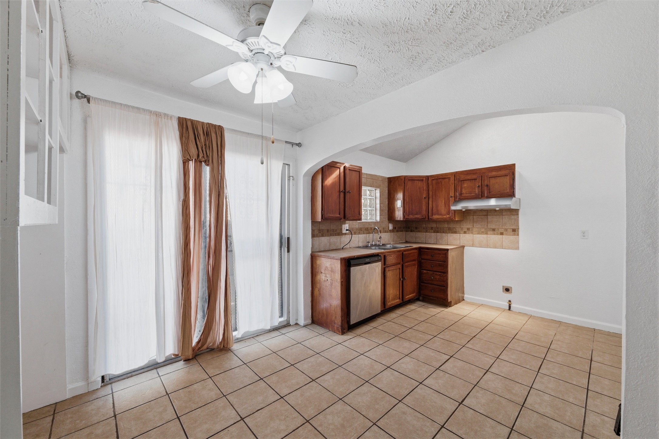 10654 Aledo Drive Dallas TX 75228