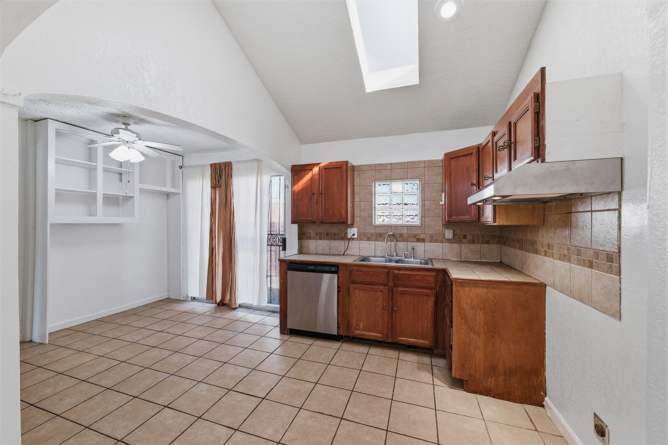 10654 Aledo Drive Dallas TX 75228
