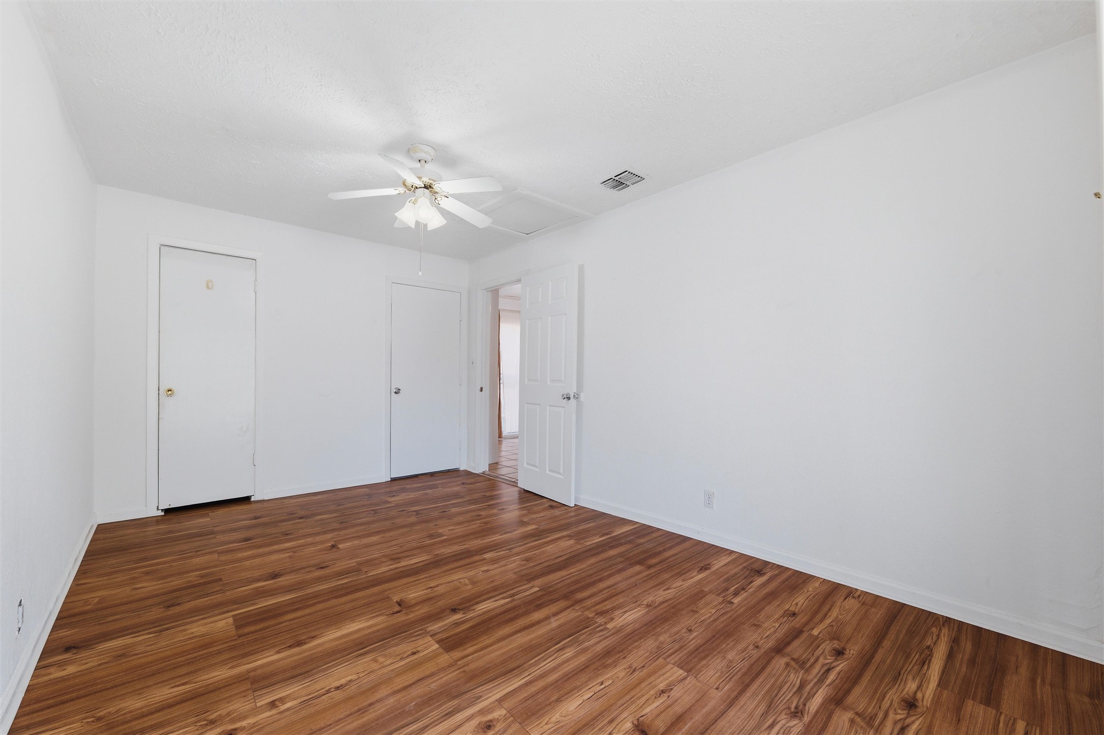 10654 Aledo Drive Dallas TX 75228