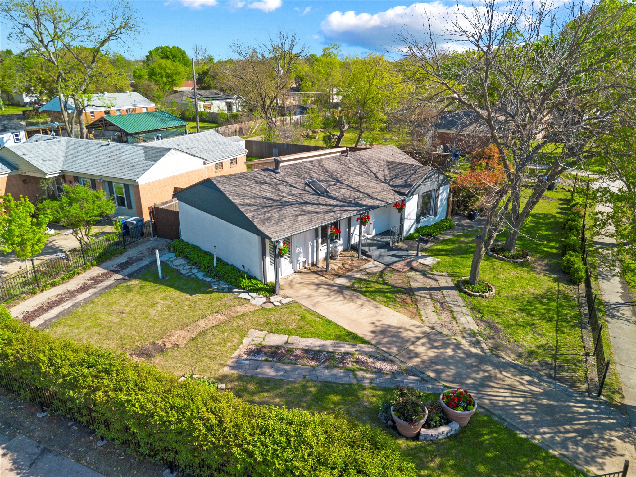 10654 Aledo Drive Dallas TX 75228