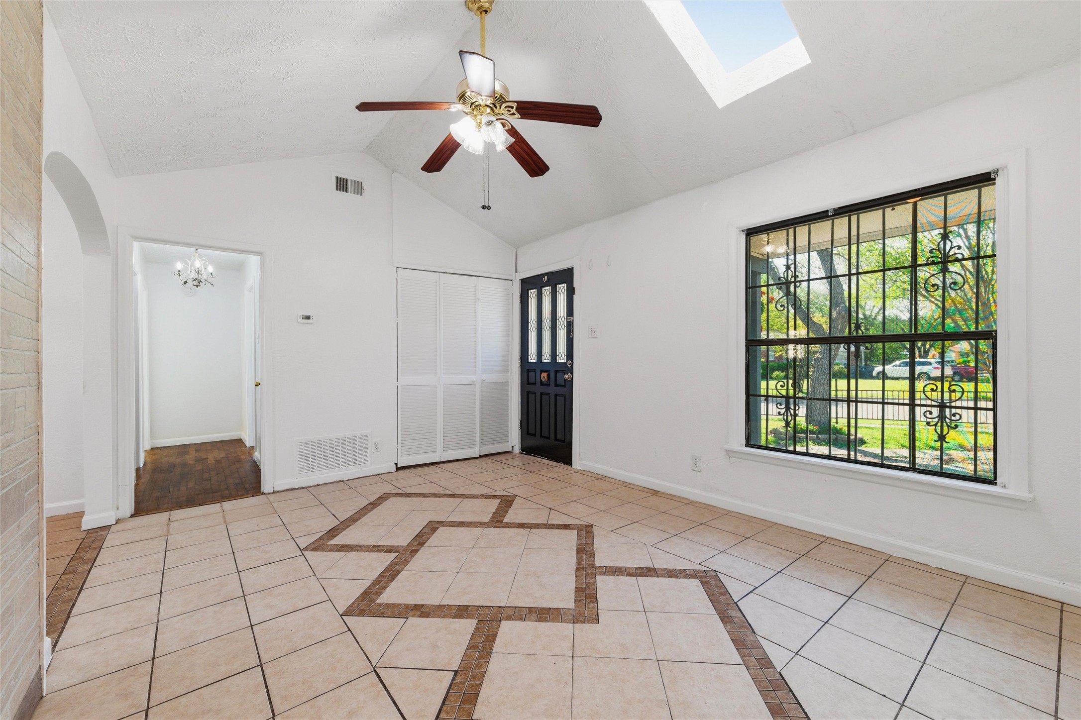 10654 Aledo Drive Dallas TX 75228