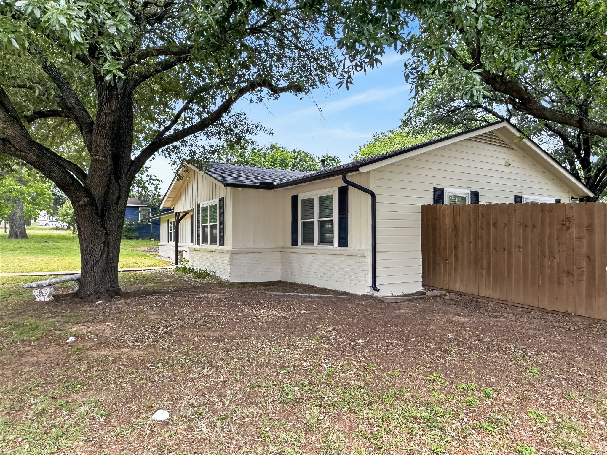 617 Dunaway Lane Azle TX 76020