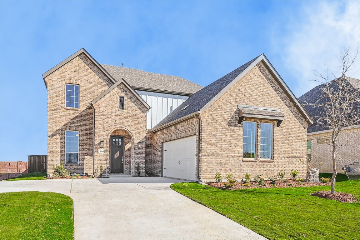 808 Lannister Street Mansfield TX 76063