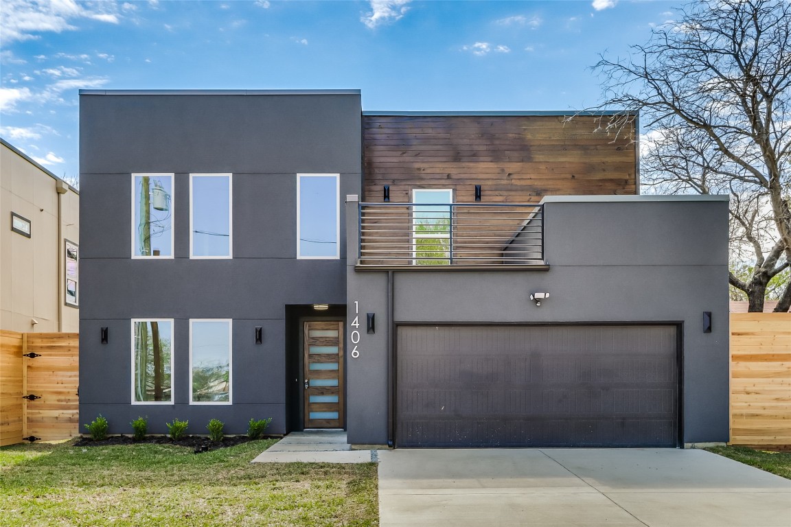 1406 Pueblo Street Dallas TX 75212