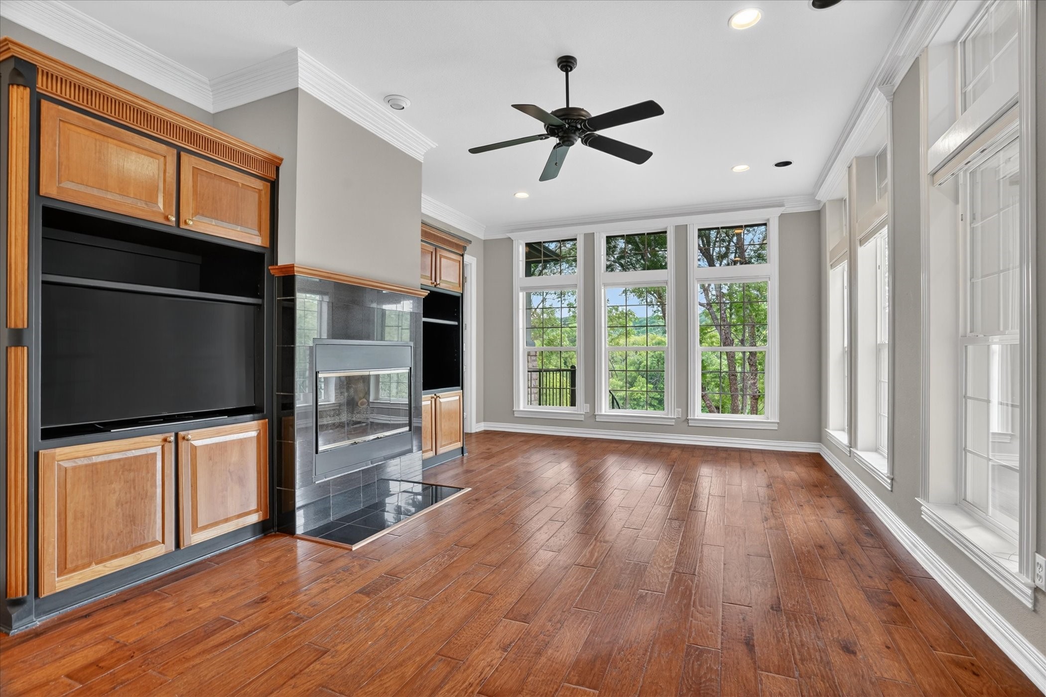 9704 Ravenswood Road Granbury TX 76049