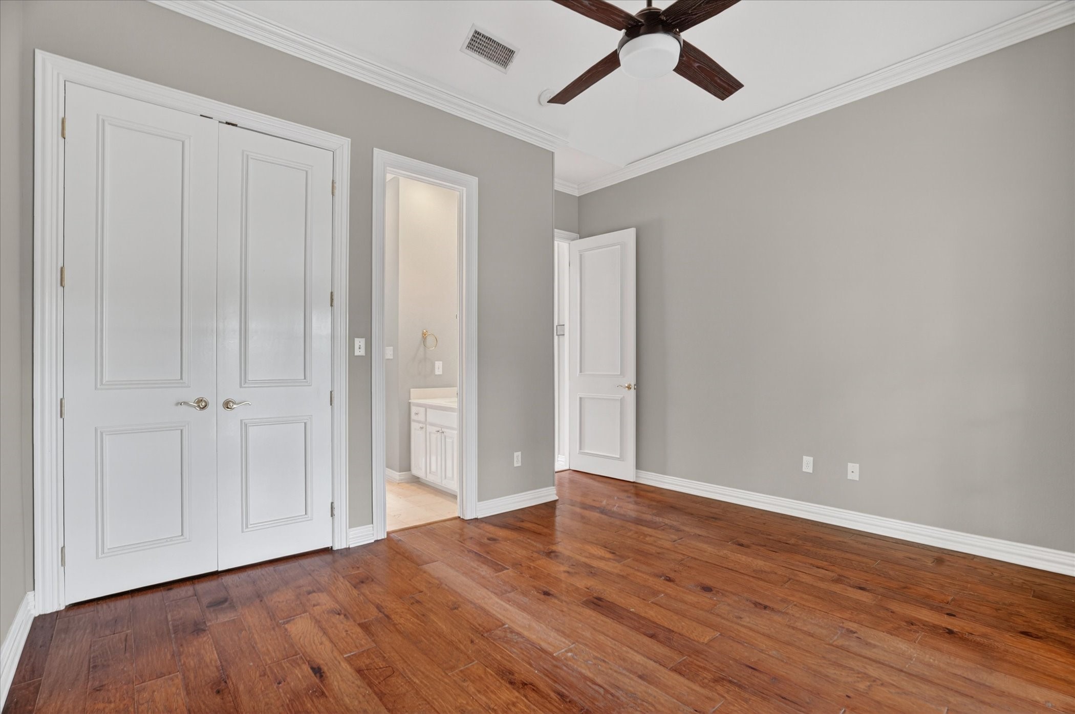 9704 Ravenswood Road Granbury TX 76049