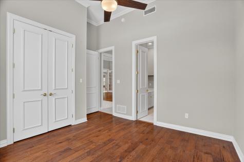 9704 Ravenswood Road Granbury TX 76049