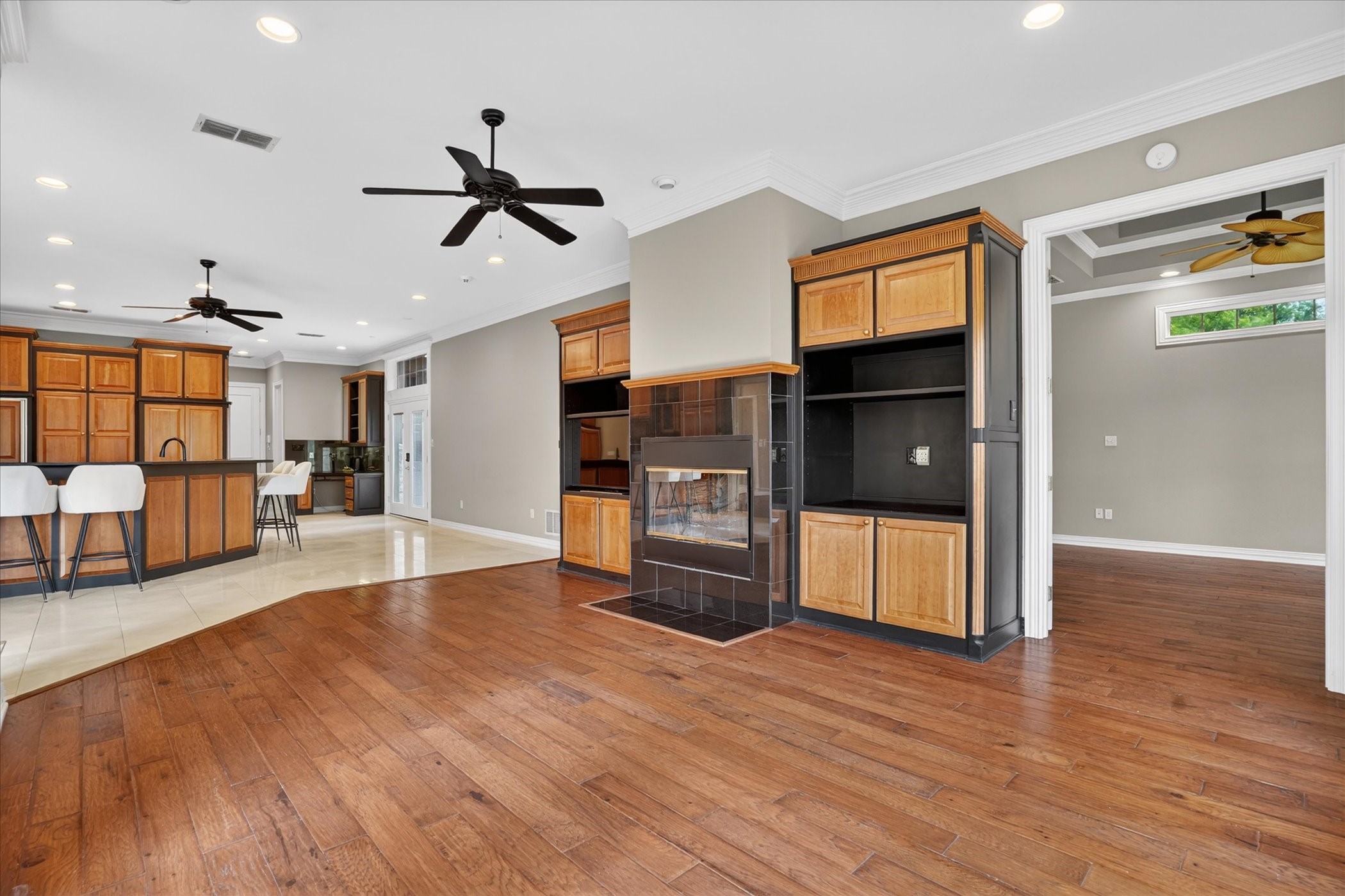 9704 Ravenswood Road Granbury TX 76049