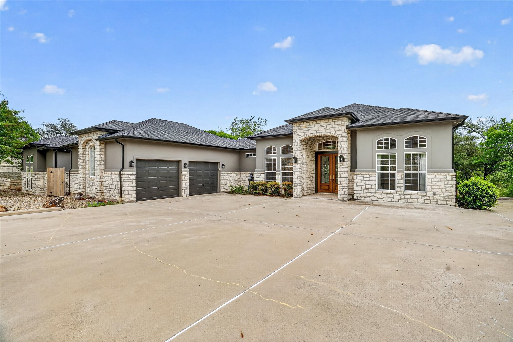 9704 Ravenswood Road Granbury TX 76049