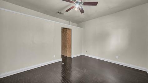 900 E Hubbard Street Mineral Wells TX 76067