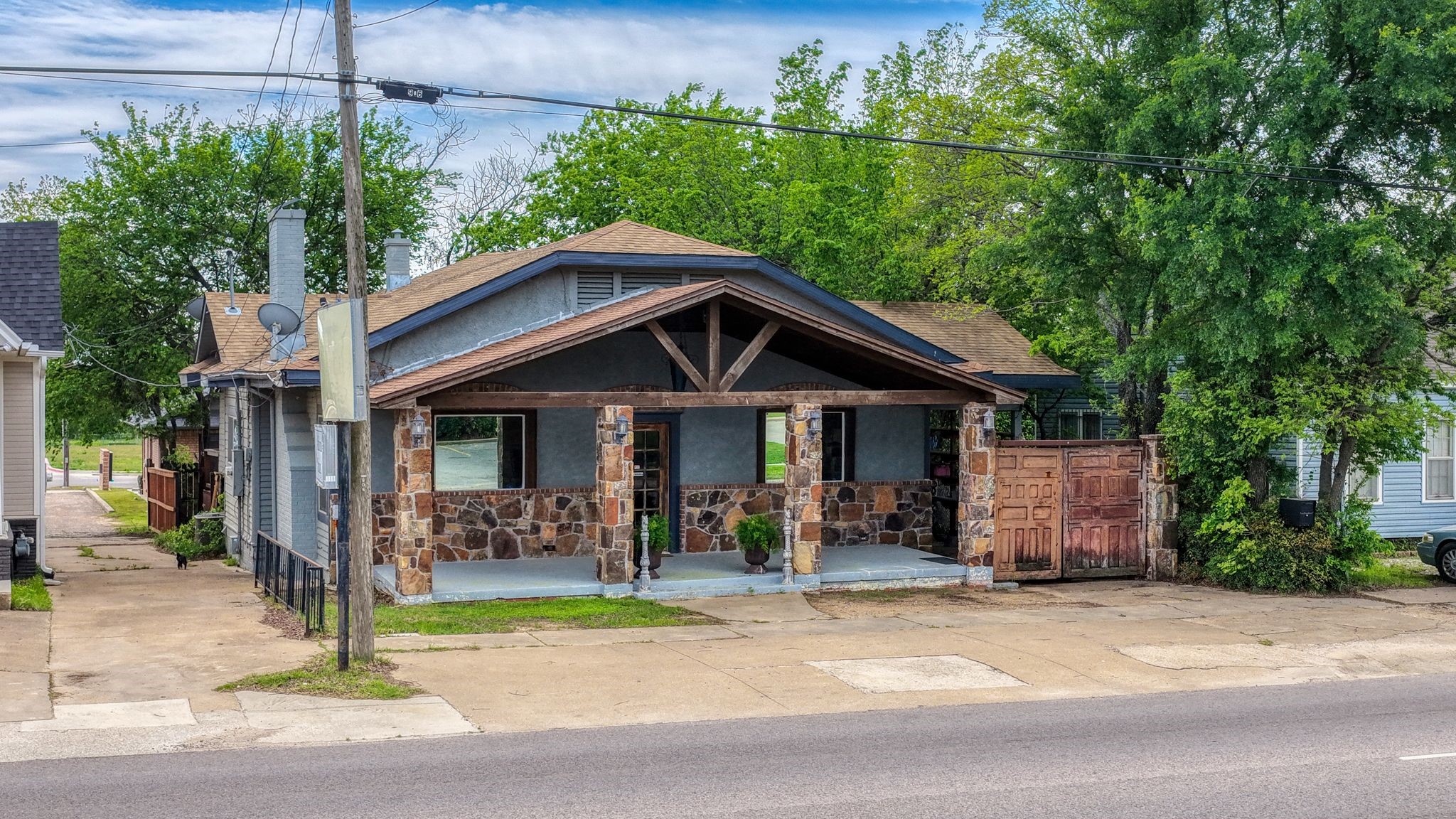 900 E Hubbard Street Mineral Wells TX 76067