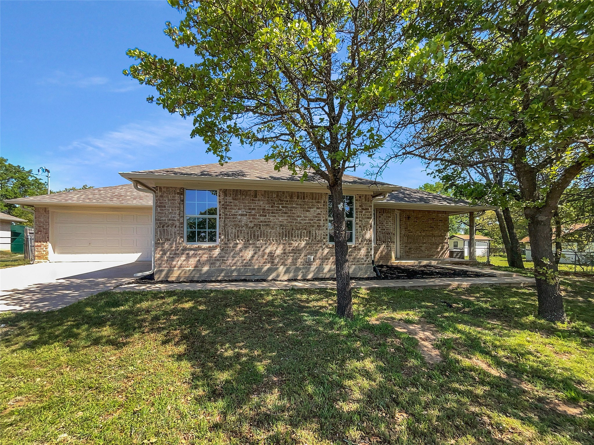 1712 Willow Wood Drive Azle TX 76020