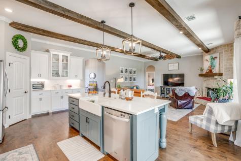 229 Oak Tree Court Poolville TX 76487