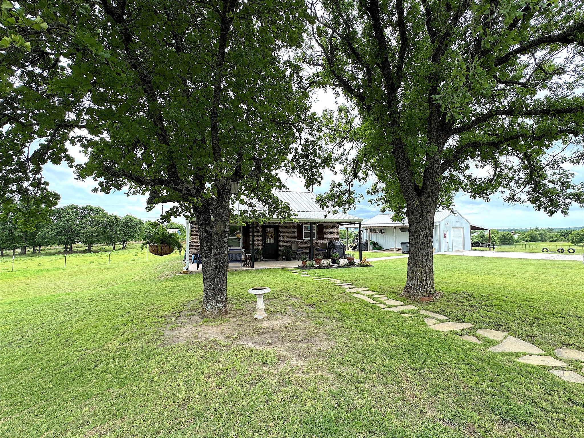 229 Oak Tree Court Poolville TX 76487