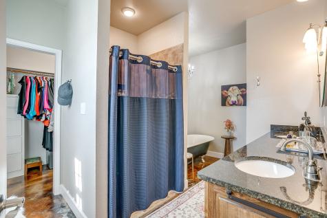 229 Oak Tree Court Poolville TX 76487