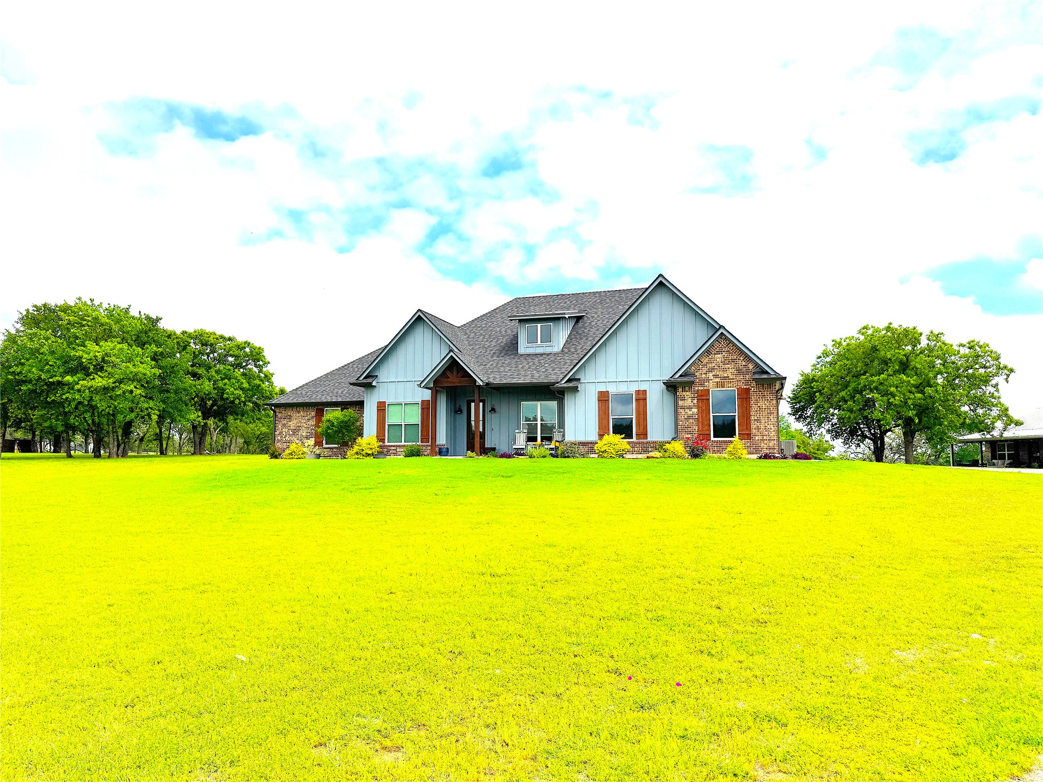 229 Oak Tree Court Poolville TX 76487