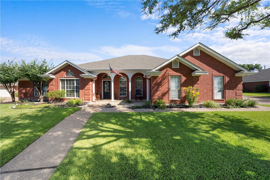 913 Stoneridge Drive Hewitt TX 76643