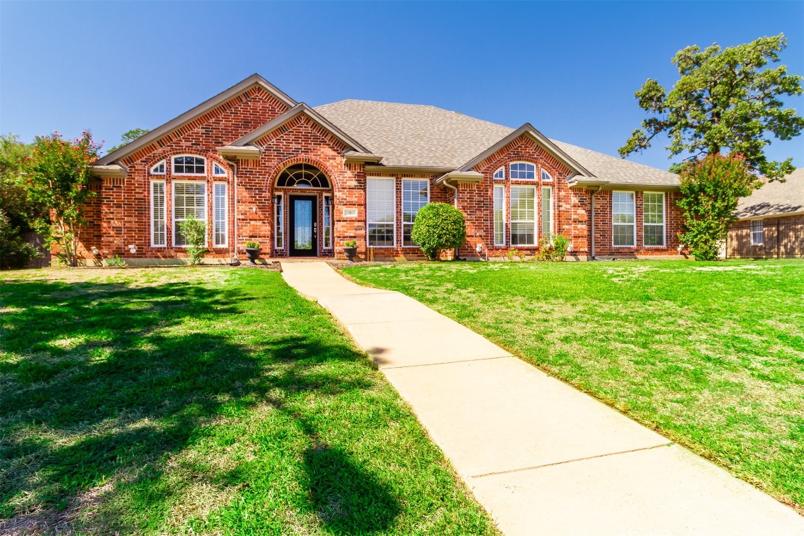 5 Oak Run Court Mansfield TX 76063