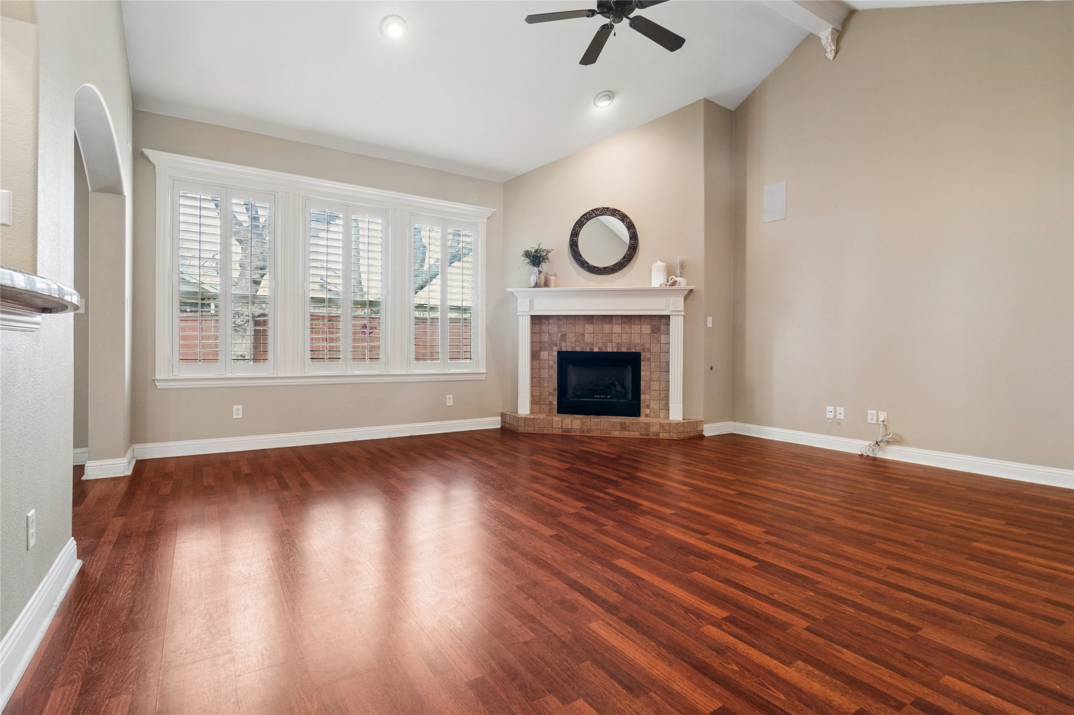 6411 Tuscany Park Drive Arlington TX 76016