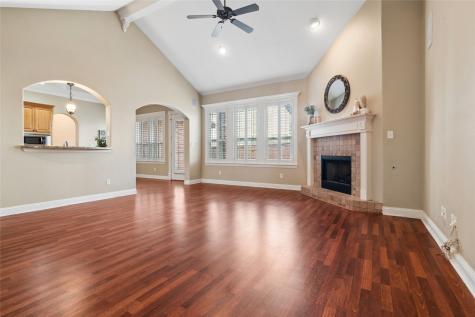 6411 Tuscany Park Drive Arlington TX 76016