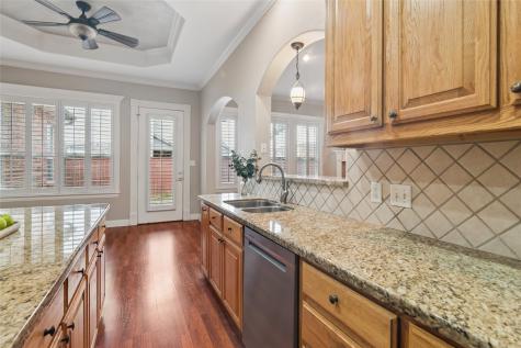 6411 Tuscany Park Drive Arlington TX 76016