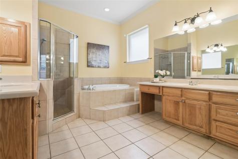 6411 Tuscany Park Drive Arlington TX 76016