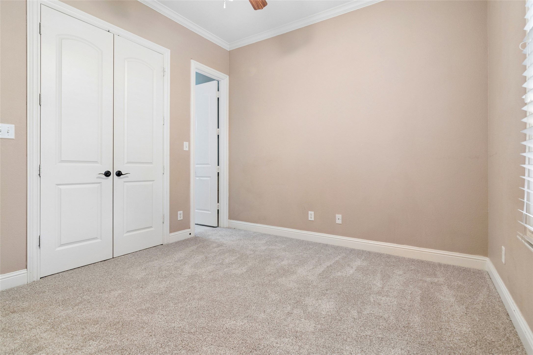 6411 Tuscany Park Drive Arlington TX 76016