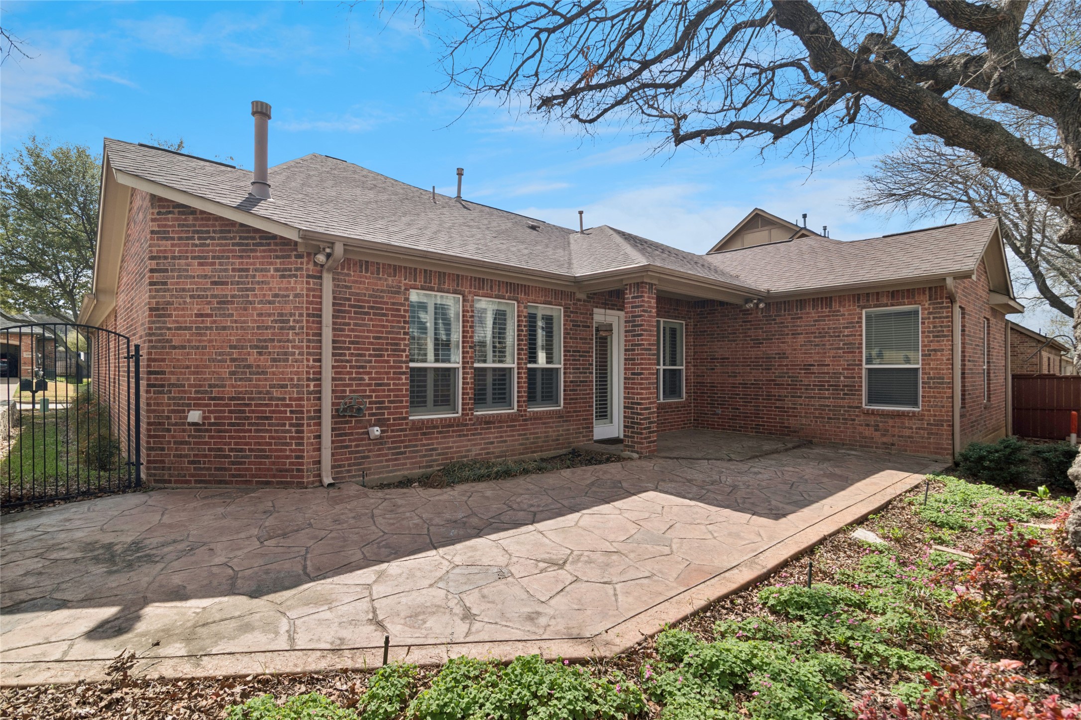 6411 Tuscany Park Drive Arlington TX 76016