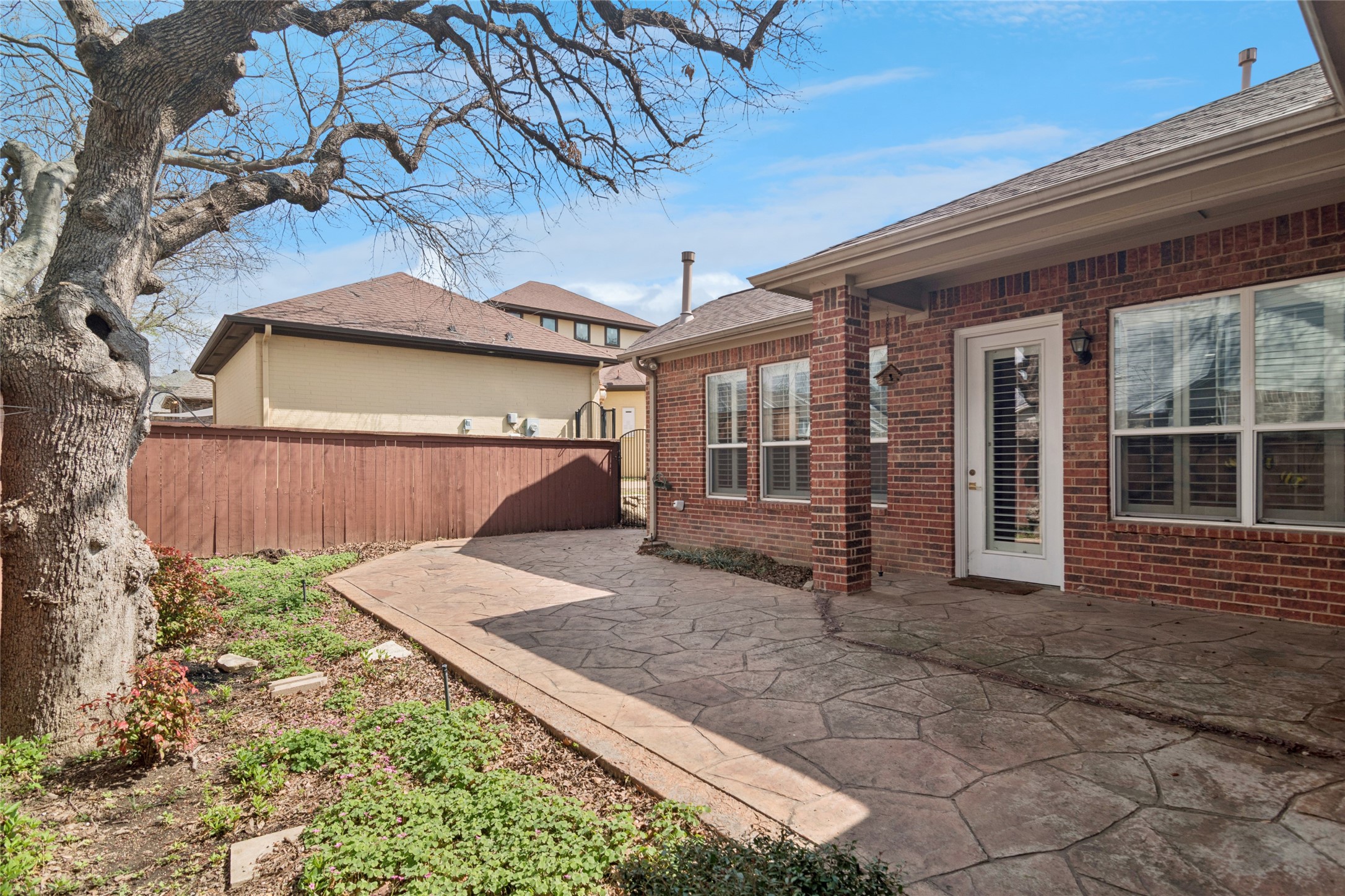 6411 Tuscany Park Drive Arlington TX 76016
