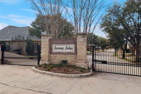 6411 Tuscany Park Drive Arlington TX 76016