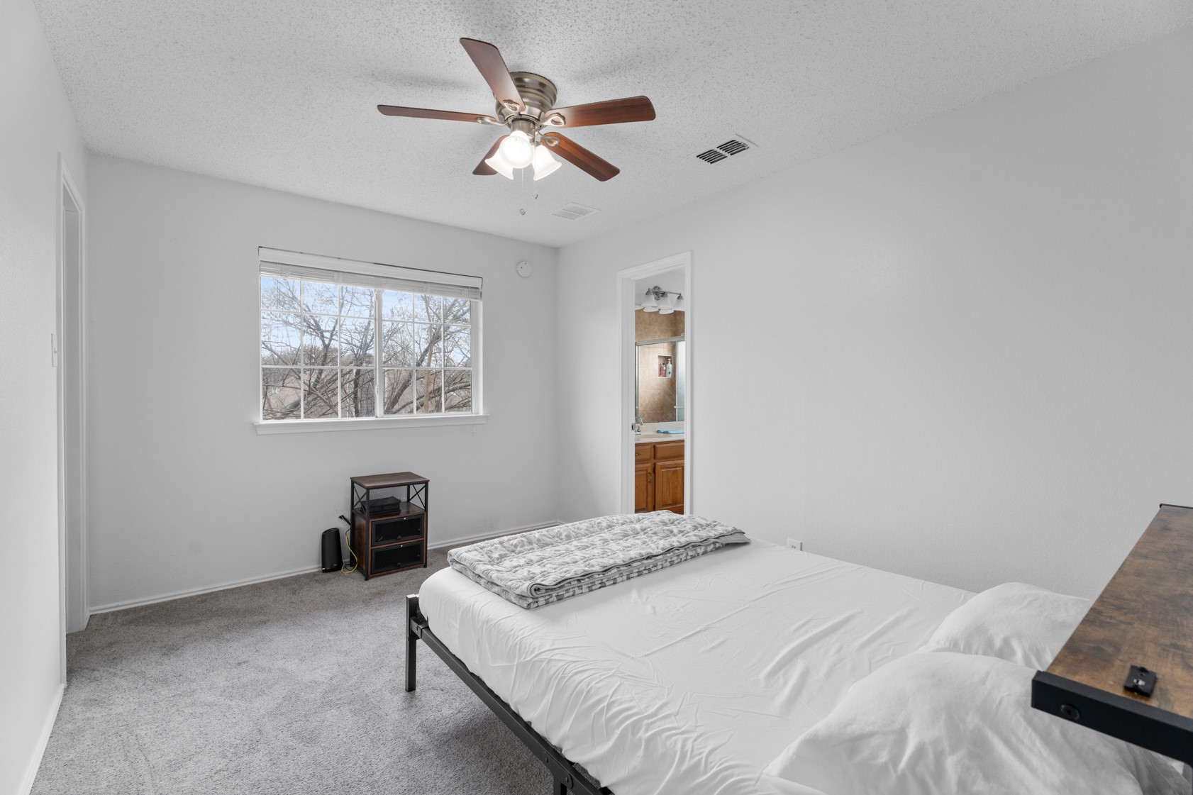 2422 Whispering Cove Circle Garland TX 75044